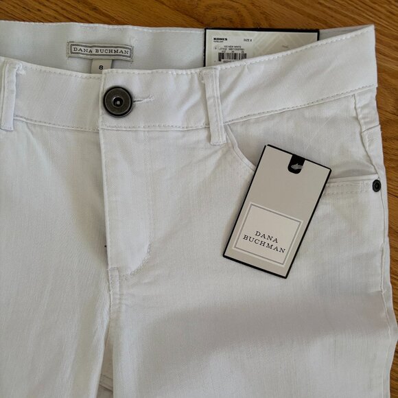 Dana Buchman Womens Capri Mid Rise Mid Calf White Pants Size 8 New with tags - Picture 3 of 4